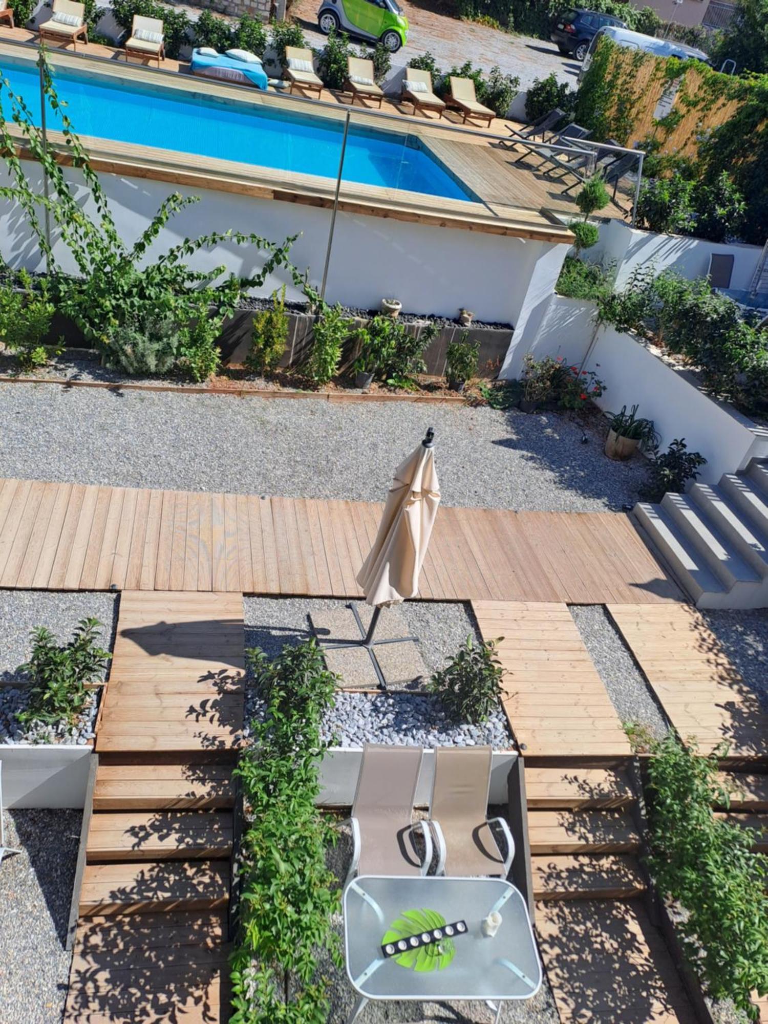 Beach Hotel Kapahi Pefkari Exterior photo